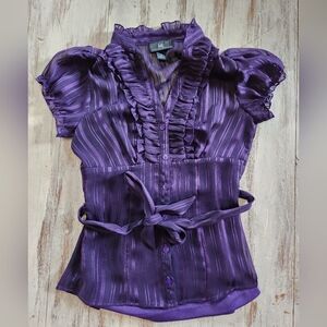 Iz Byer dark purple size small sheer collar top ✨️